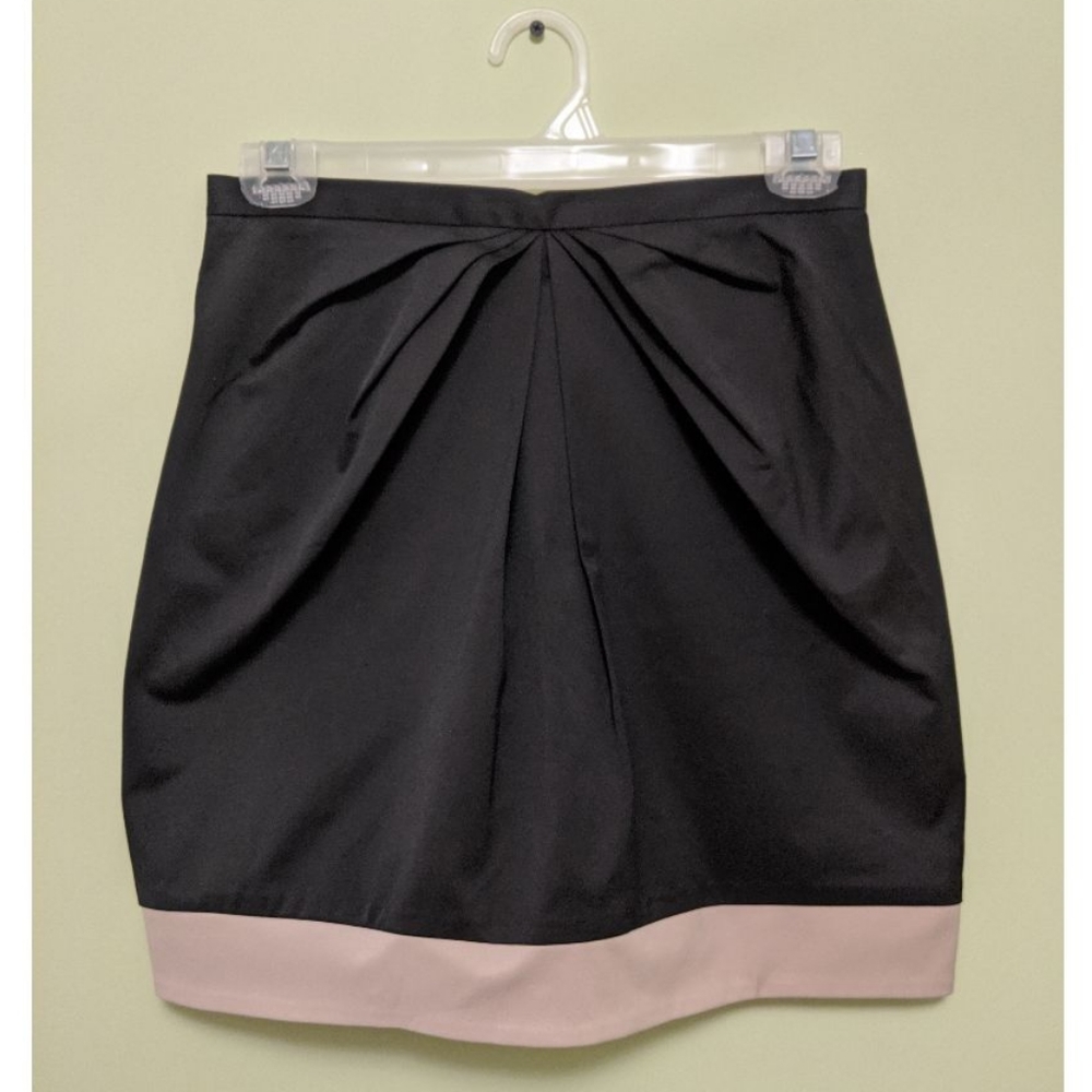 H&M Skirt in Black and Pink